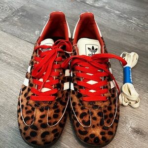 Adidas Samba OG - Brown/Red Cheetah 🐆